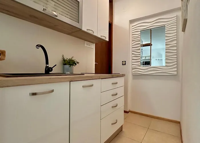 Z Apartment Njivice
