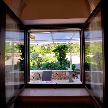 Διαμέρισμα Z *